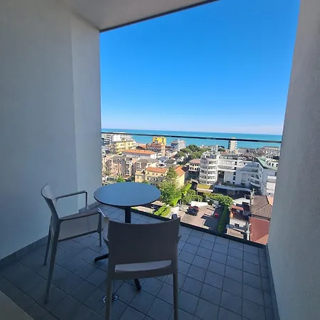 Hotel Hesperia Hotel&residence 4*