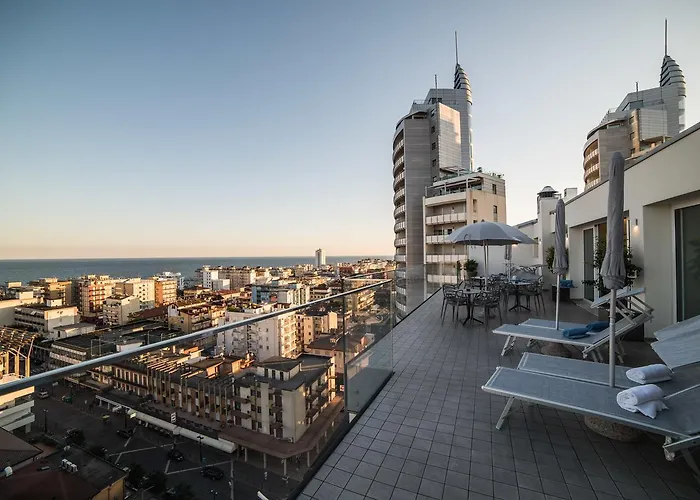Hotel Hesperia & 4*