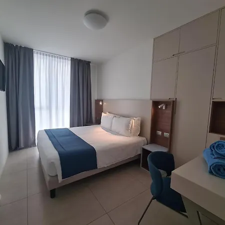 Hotel Hesperia &