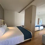 Hesperia & Отель 4*